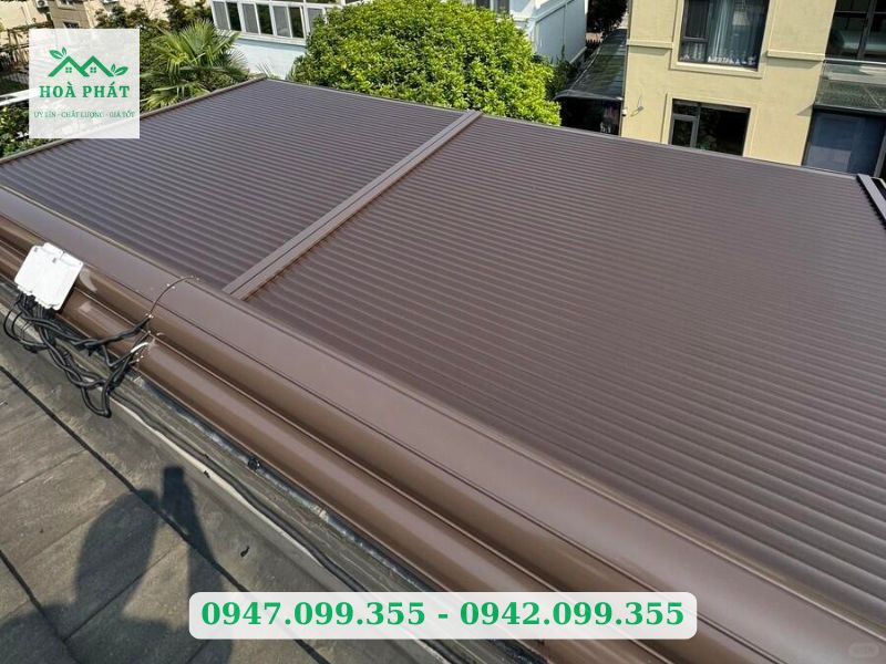 Mái nhôm cuốn tự động Hà Nội